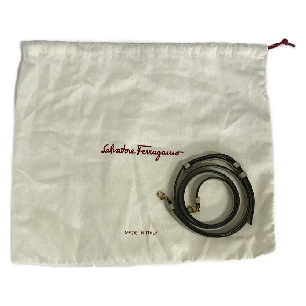 Salvatore Ferragamo Gancini Tote Bag 21 2964 758946